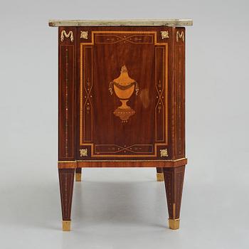 A Gustavian commode by N P Stenström (master in Stockholm 1781-1790), late 18th century, not signed.