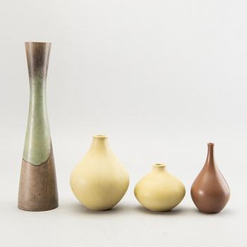 Stig Lindberg, vaser 4 st. Gustavsberg olika årtal, s.k. drejargods och Gustavsbergs studio.