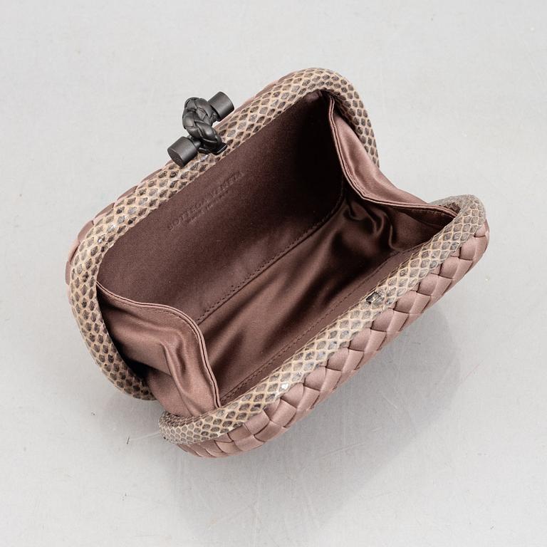 Bottega Veneta, bag/clutch, "Knot".