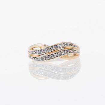 RING, 14K guld, 8/8-slipade diamanter. Vikt ca 3,7 g.