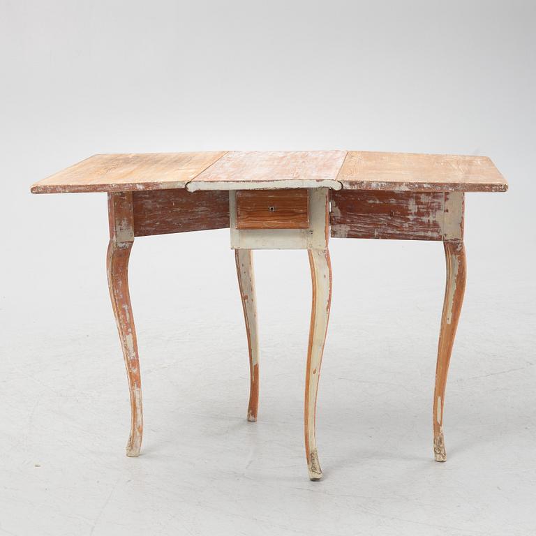 A swedish rococo gate-leg table, later part of the 18th century.