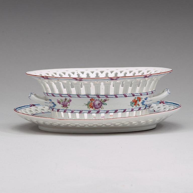 A Russian chesnut basket and stand, Imperial Porcelain Manufactory, St Petersburg, period of Alexander I (1801-25).