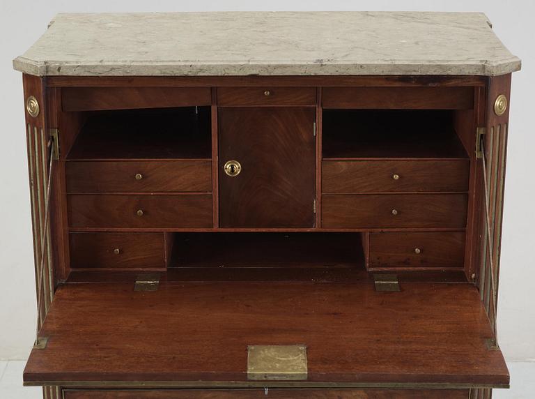 A late Gustavian late 18th century secretaire.