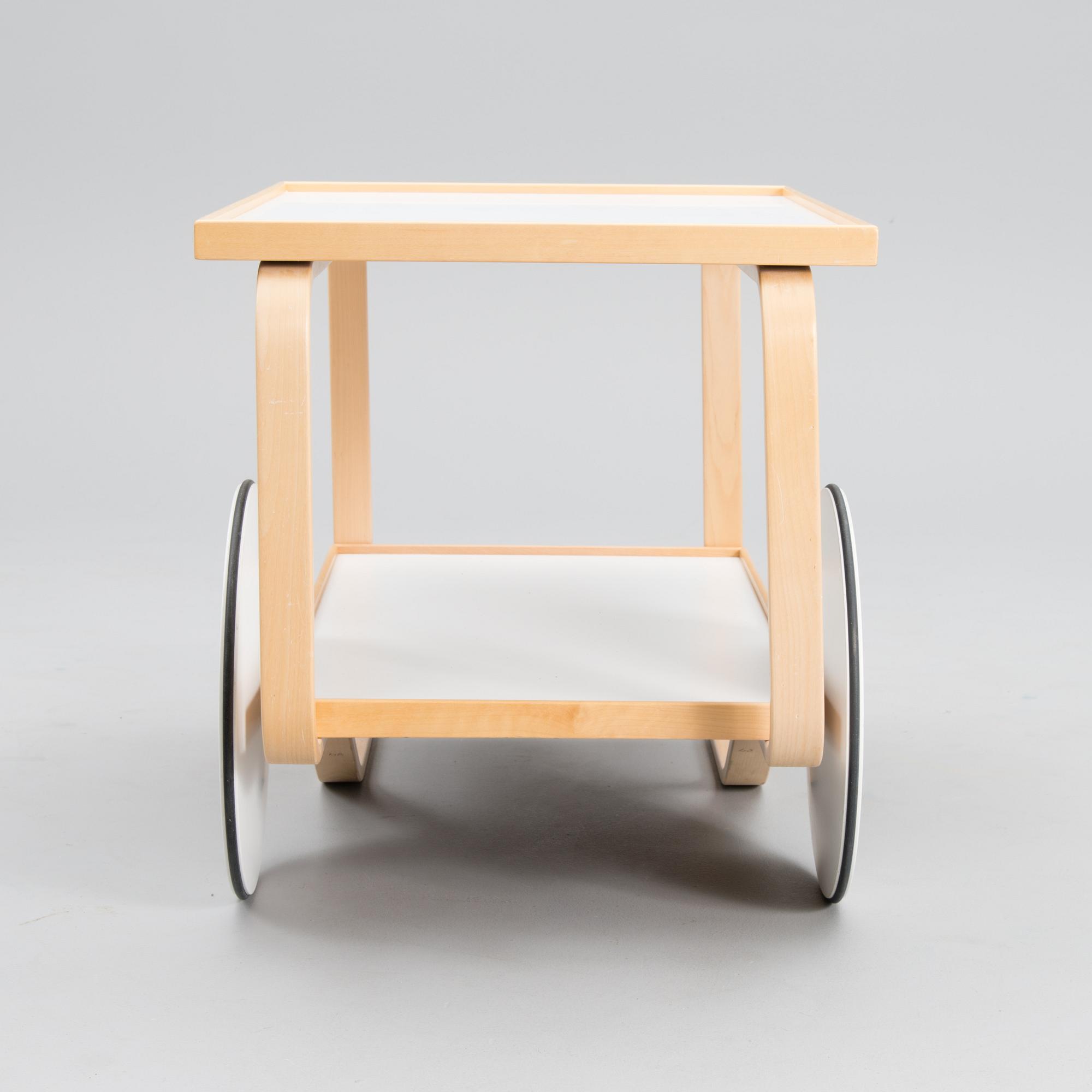 A late 21st century tea trolley model 901 for Artek.