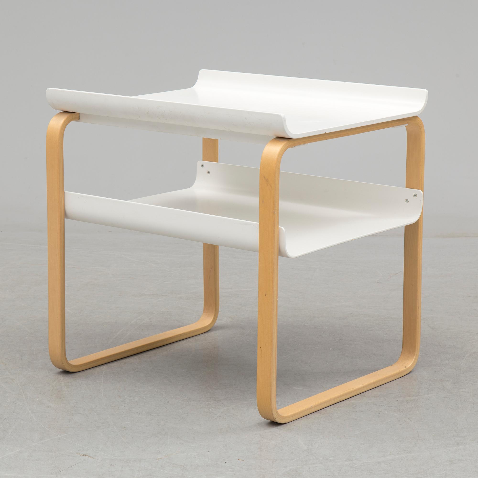 ALVAR AALTO, lampbord, modell 915, Artek.