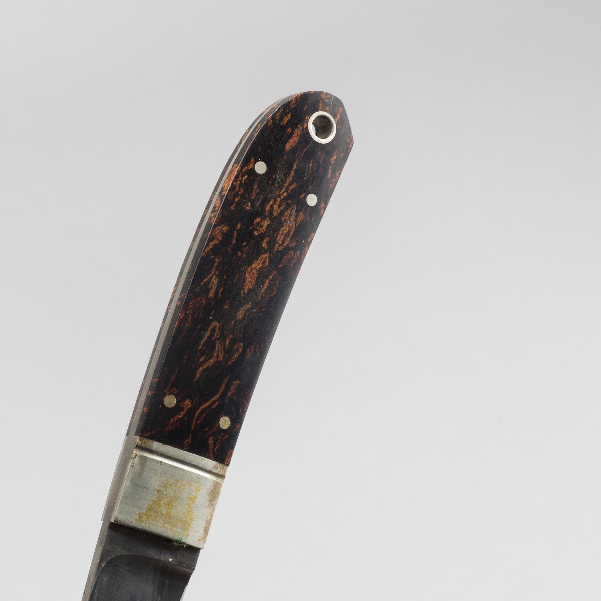 Two Berth Öberg knifes.