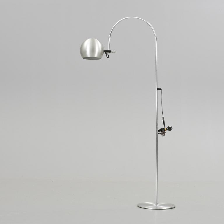 GOLVLAMPA, 1900-talets slut.