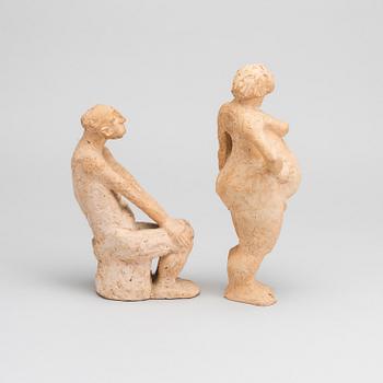 ÅKE HOLM, a set of two clay figurines.