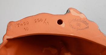 FIGURER, 2 st, keramik, Goldscheider, Tyskland.