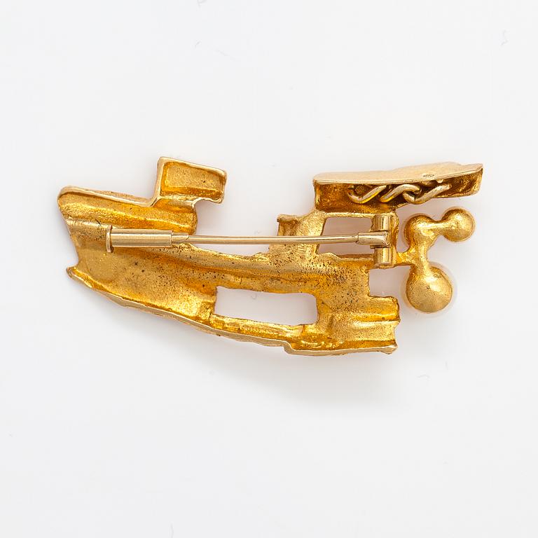 Björn Weckström, An 18K gold and cultured pearls brooch "Bow of Argo". Lapponia.