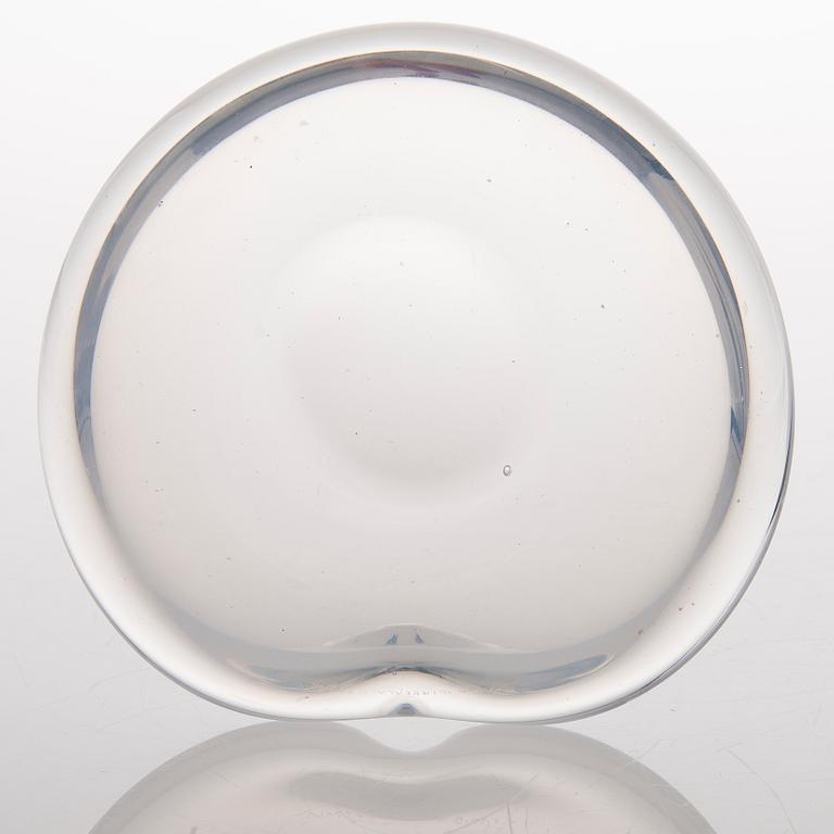 A glass bowl signed Tapio Wirkkala Iittala.
