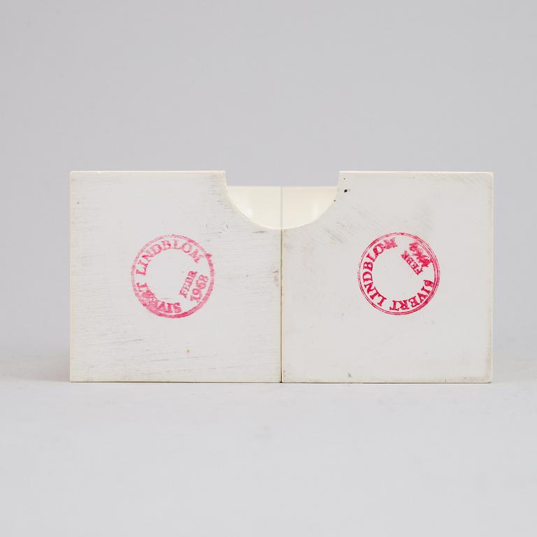 Sivert Lindblom, sculpture, 2 parts, plastic, stamped 1968.