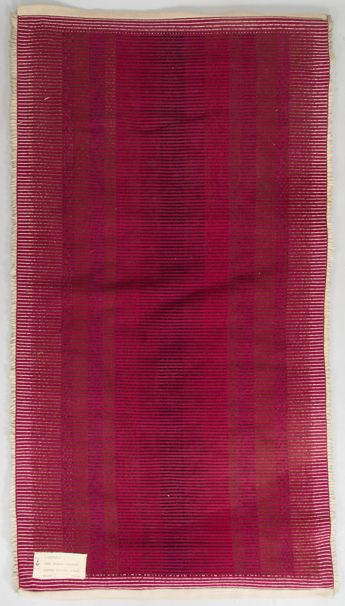 Uhra-Beata Simberg-Ehrström, rya/ryamatta för Finska handarbetets vänner. Ca 237 x 125 cm.