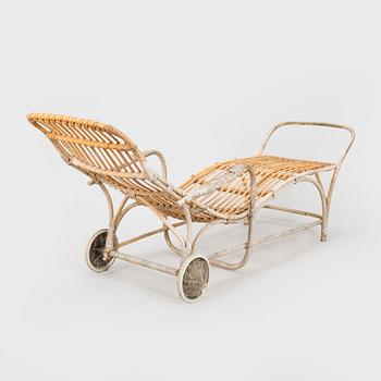 Aino Aalto, puutarhatuoli / aurinkotuoli, malli 374, jälleenmyyjä Artek, 1957.