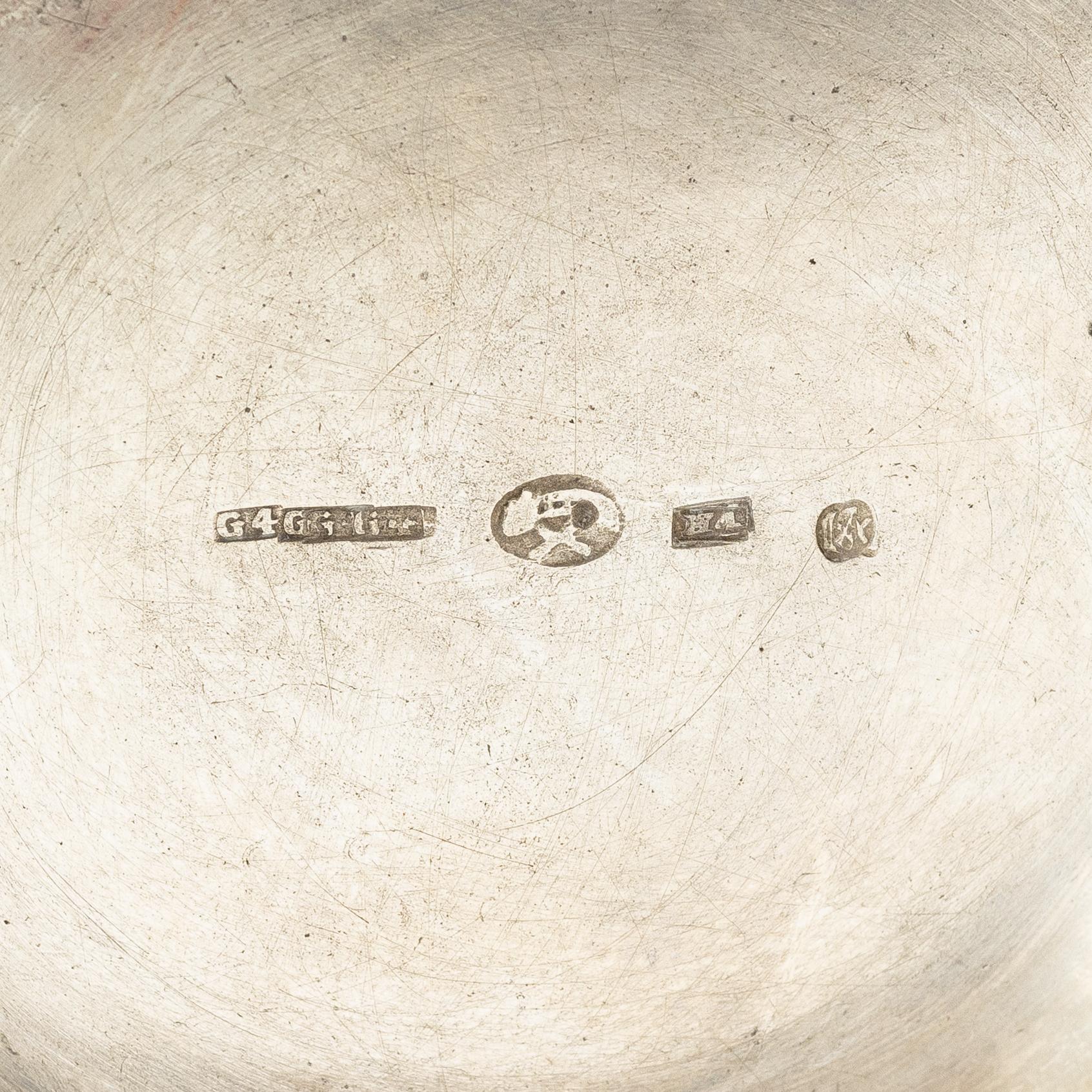 Bägare, silver, sannolikt Söderhamn, stämplad 1837 och 1838.