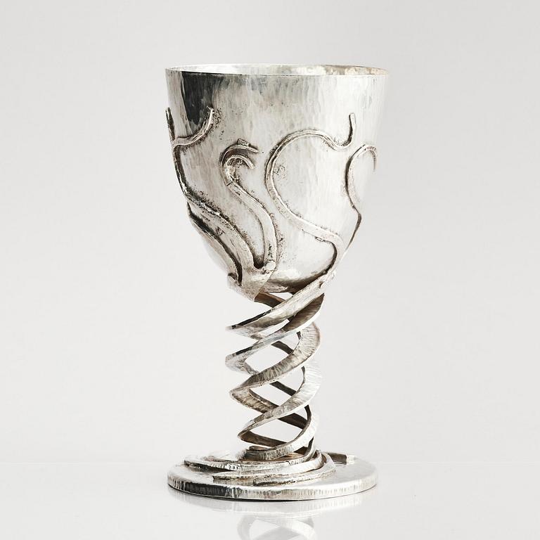 Louis Osman, a large Britannia silver beaker, London 1987.