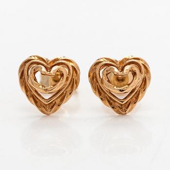 Kalevala Koru, earrings, “Talon sydän”, 14K gold.