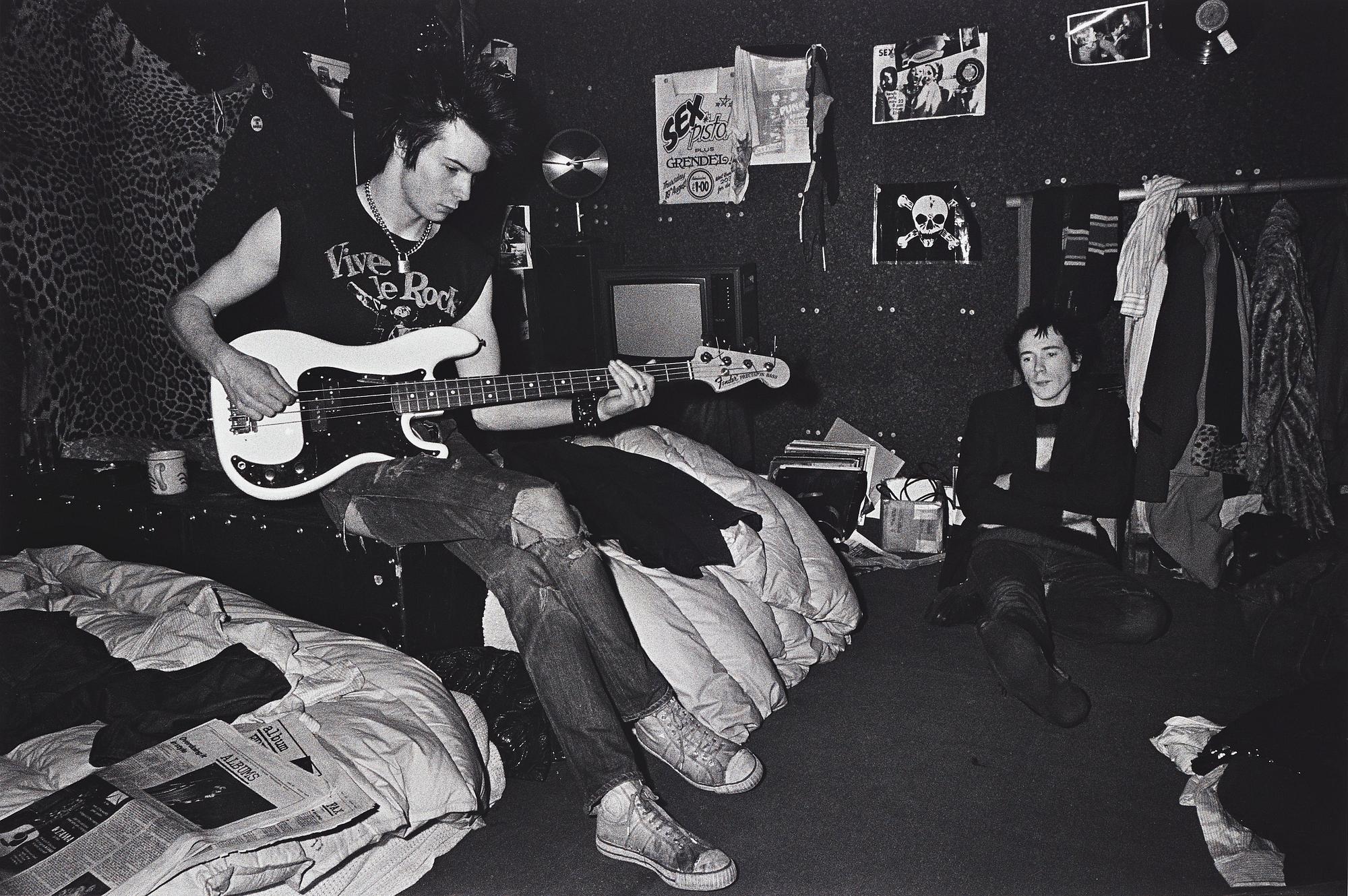 Ulla Lemberg, "Sex Pistols Johnny Rotten & Sid Vicious, Denmark Street, London 1977".