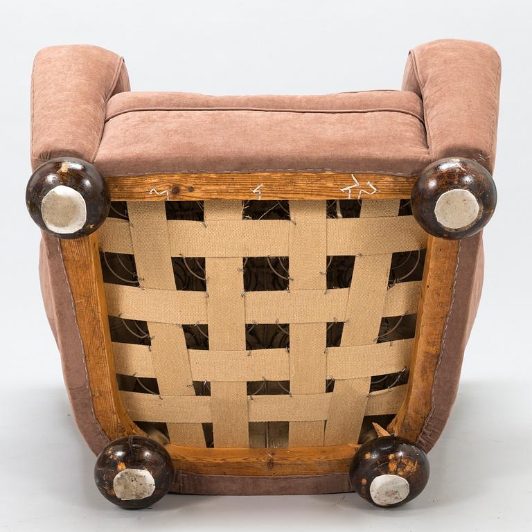 MÄRTA BLOMSTEDT, an 'Aulanko-model' armchair. Designed in 1939.