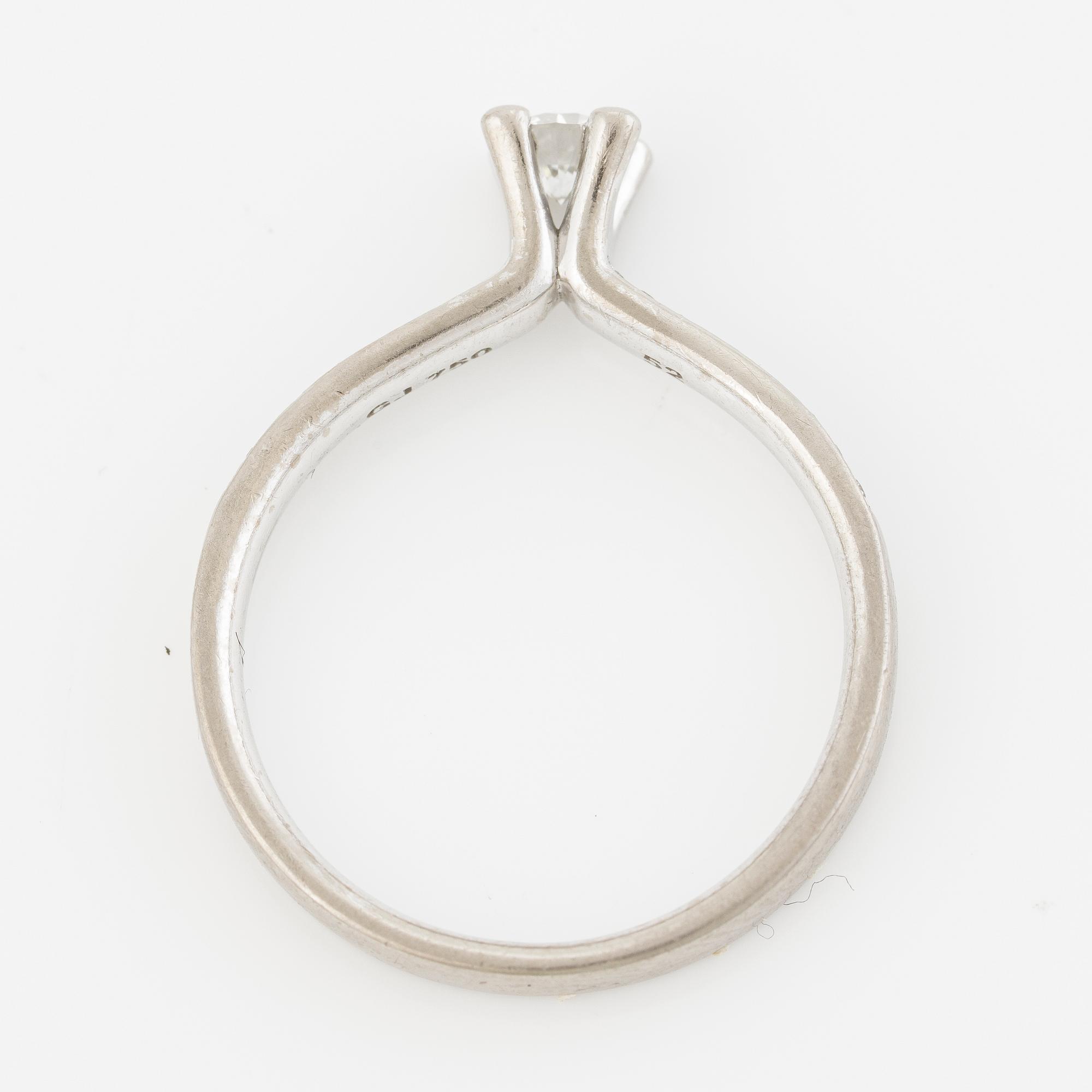 Georg Jensen, ring, "Magic", 18K white gold with brilliant-cut diamonds.