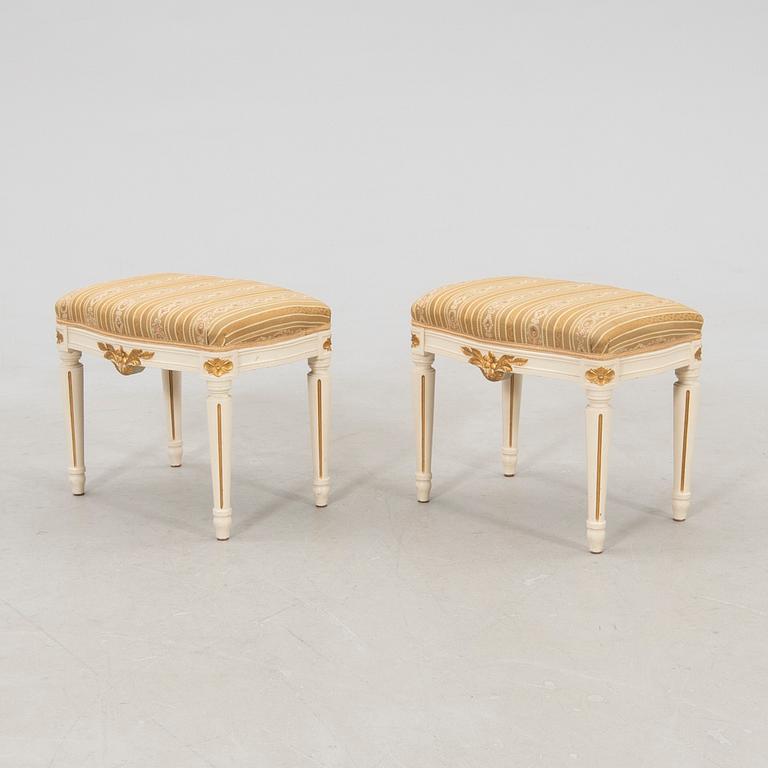 Taburetter ett par Gustaviansk stil Johan Ekman 1900-talets andra hälft.