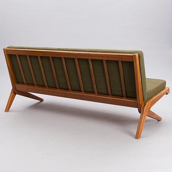 Olavi Hänninen, A 3-piece 1960s 'Bumerang' sofa suite for HMN Huonekalu Mikko Nupponen, Lahti, Finland.