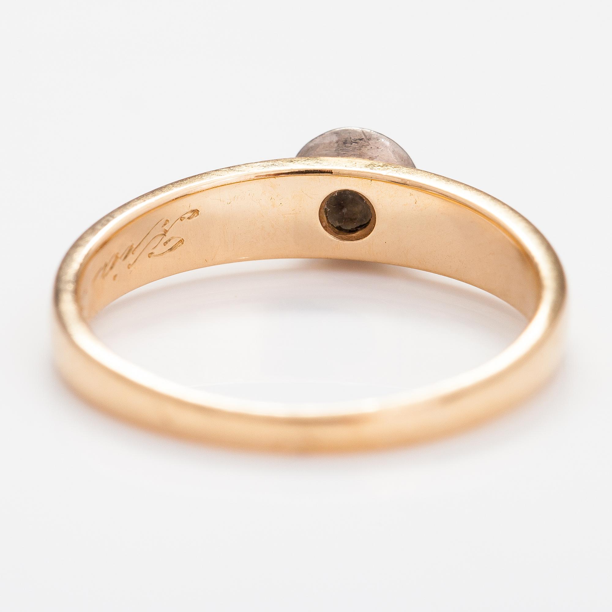 Ring, 18K guld, diamant ca 0.14 ct. Kultakeskus.