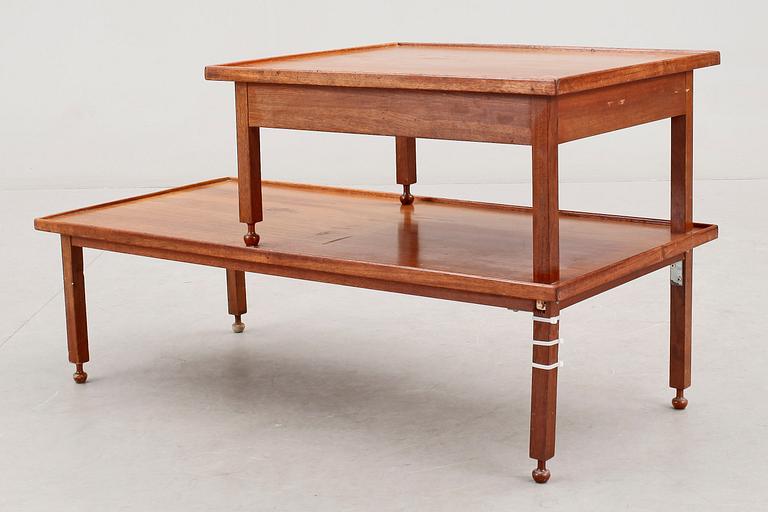 BORD, "1073", Josef Frank, Svenskt Tenn.