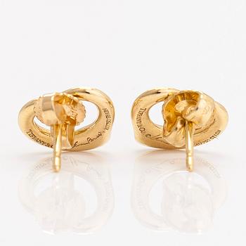 Tiffany & Co, Elsa Peretti, a pair of 18K gold 'Open Heart' earrings.