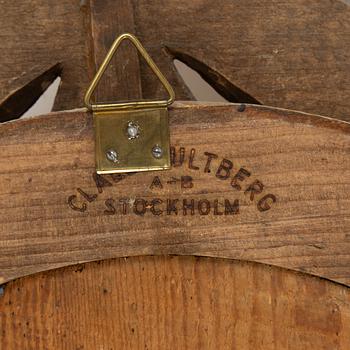 A pair of one-light Gustavian-style giltwood girandole mirrors, late 18th c /resp circa 1900.