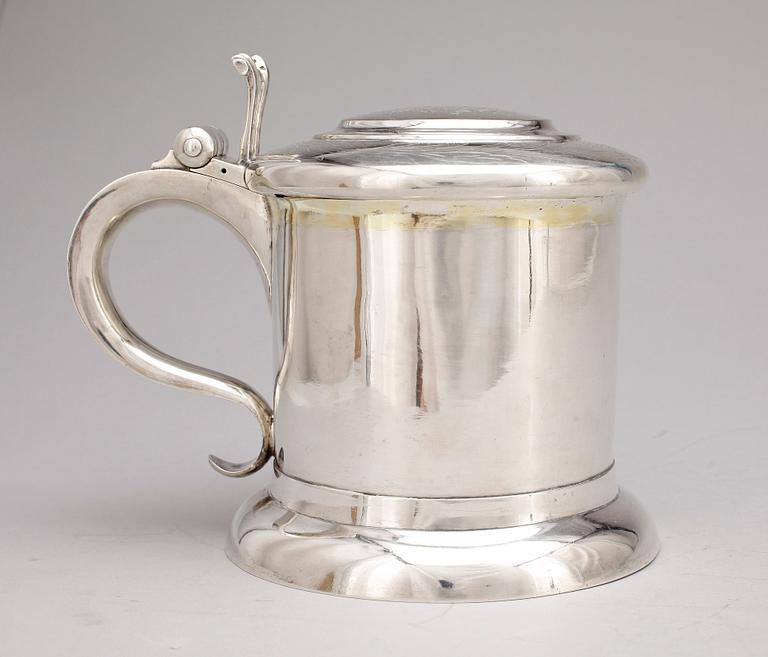 DRYCKESKANNA, silver, empire Gustaf Otto Sjöberg, Falun, 1810. Vikt ca 840 g.