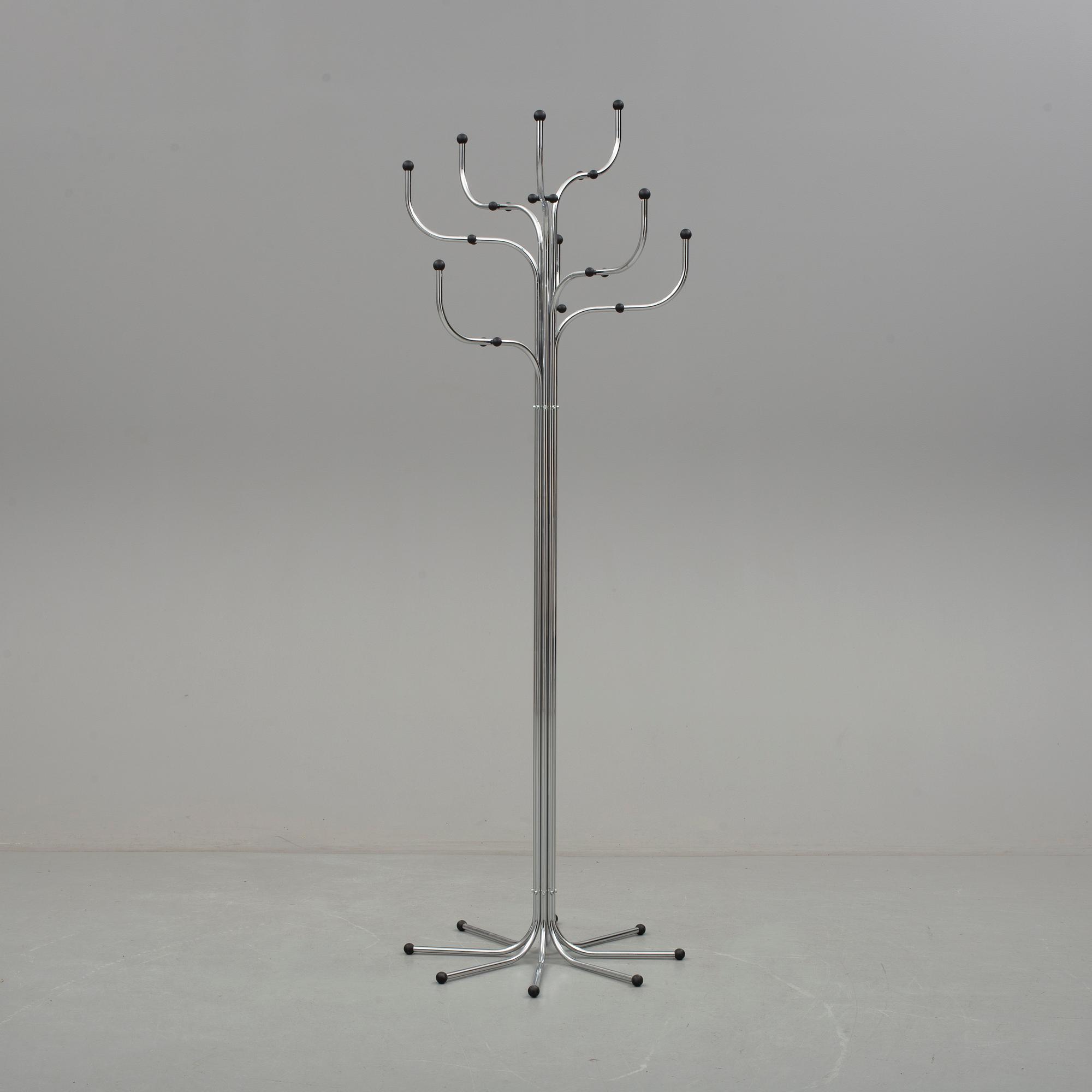 TAMBURMAJOR, "Coat Tree", Sidse Werner, Fritz Hansen, 1900-talets sista kvartal.