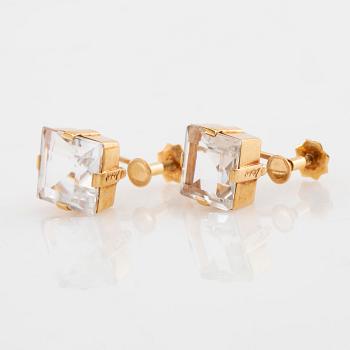 Heribert Engelbert, a pair of 18K gold earrings with faceted rock crystals, Stockholm 1947.