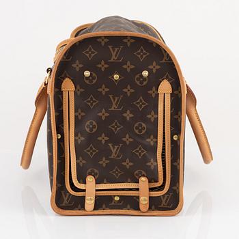 Louis Vuitton, a monogram canvas 'Sac Chien 40' dog bag, 2019.