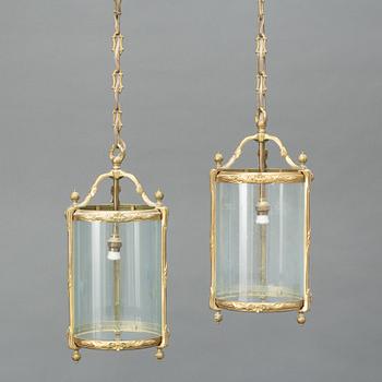 A pair of lantern ceiling lamps, second half of the 20th century.