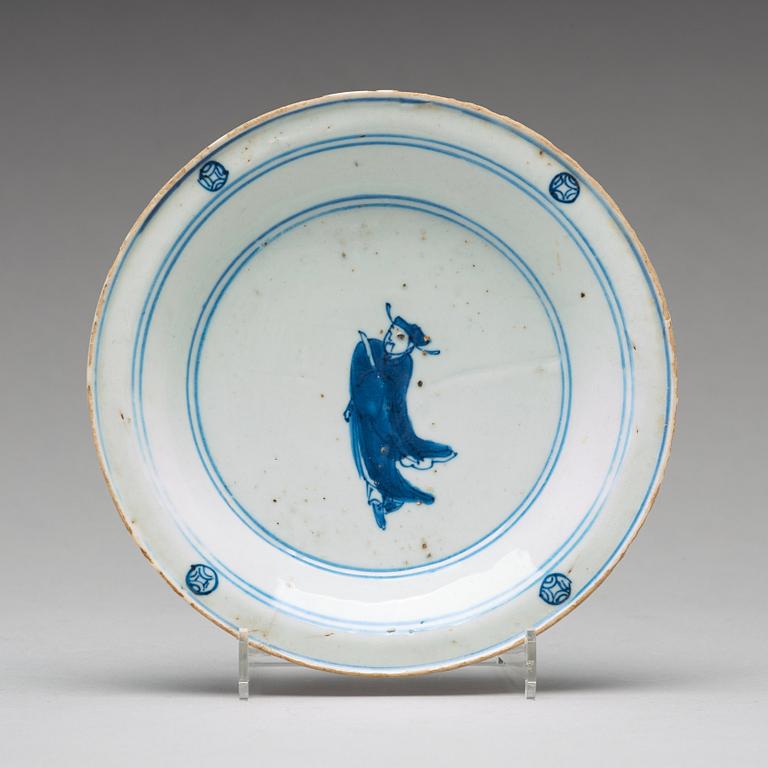 A set of five blue and white dishes, Ming dynasty, Tianqi/Chongzhen, 17th Century.