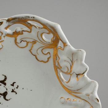 UPPLÄGGSFAT, porslin, C. Tielsch & Co, märkning använd mellan 1870 - 1900.