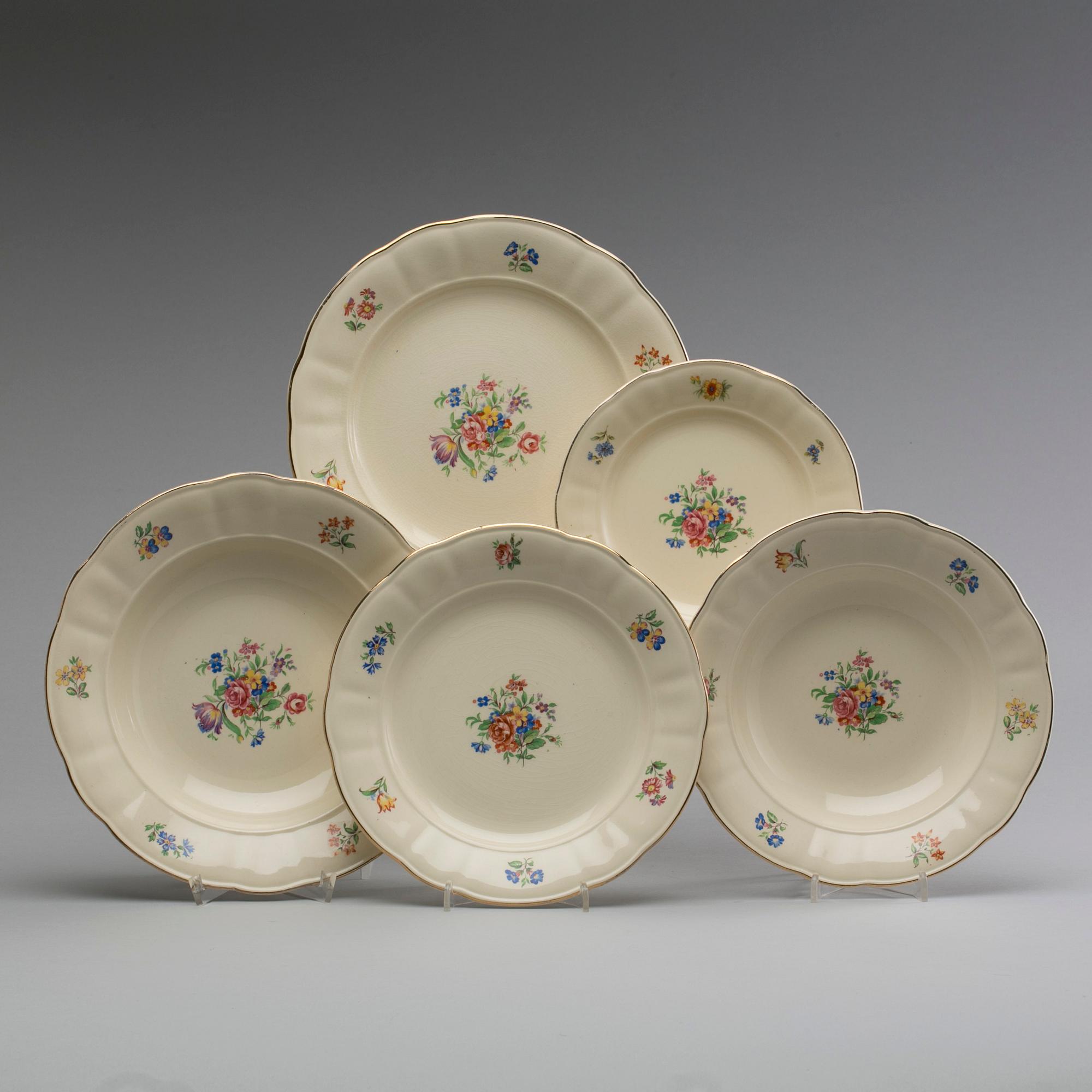 SERVIS, ca 72 delar, "Riviera" Rörstrand, flintgods, 1900-talets första hälft.