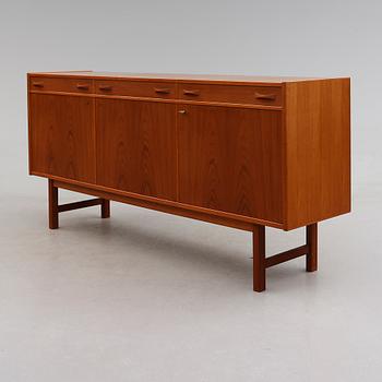 SIDEBOARD, Ulferts, 1900-talets andra hälft.