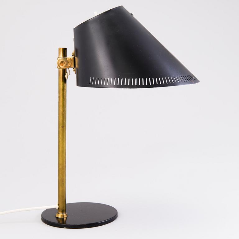 PAAVO TYNELL,  PÖYTÄVALAISIN, 9227, Idman, 1900-luvun puoliväli.