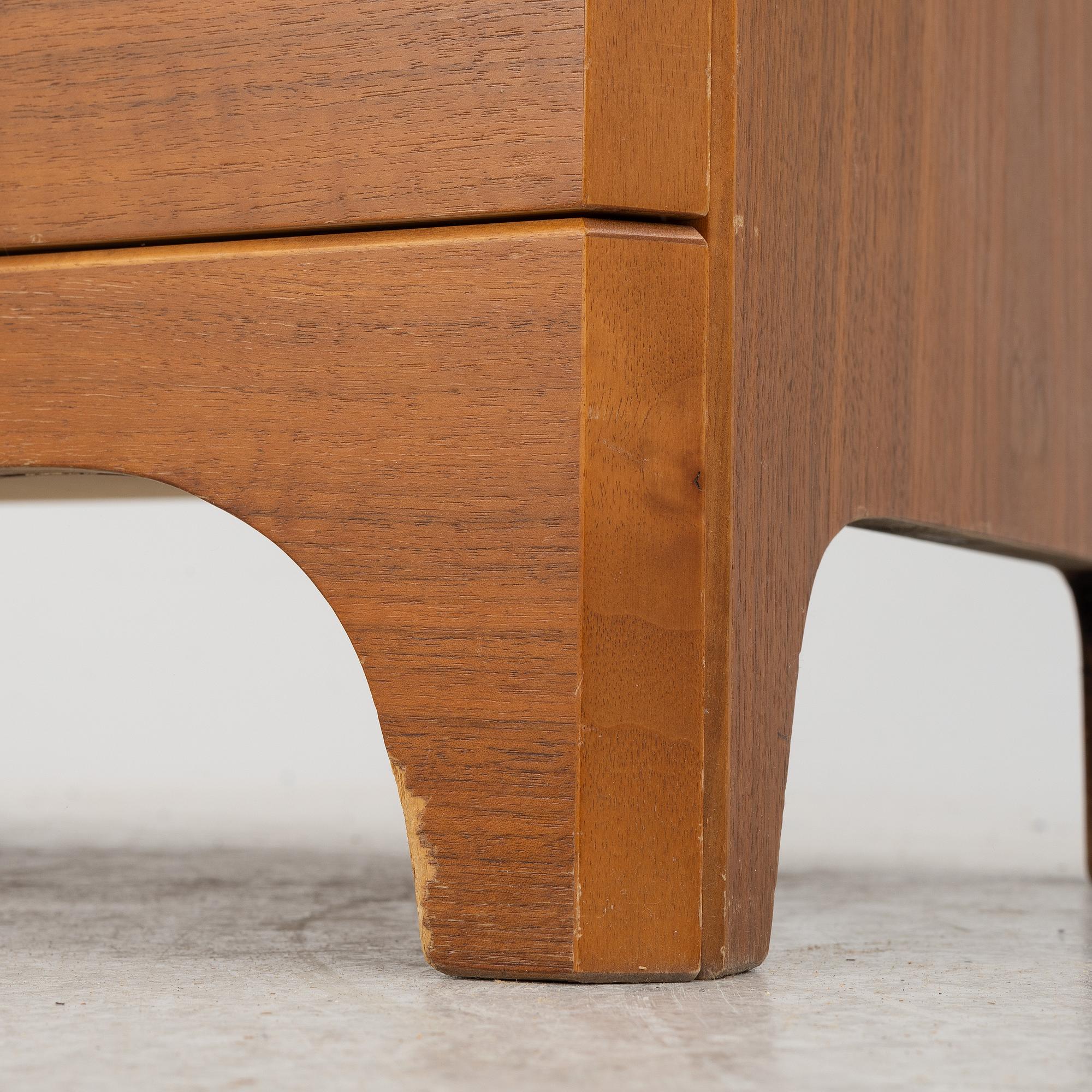 Carl Malmsten, chest of drawers, "Vidar", Carl Löfving & Söner, Tibro, later part of the 20th century.