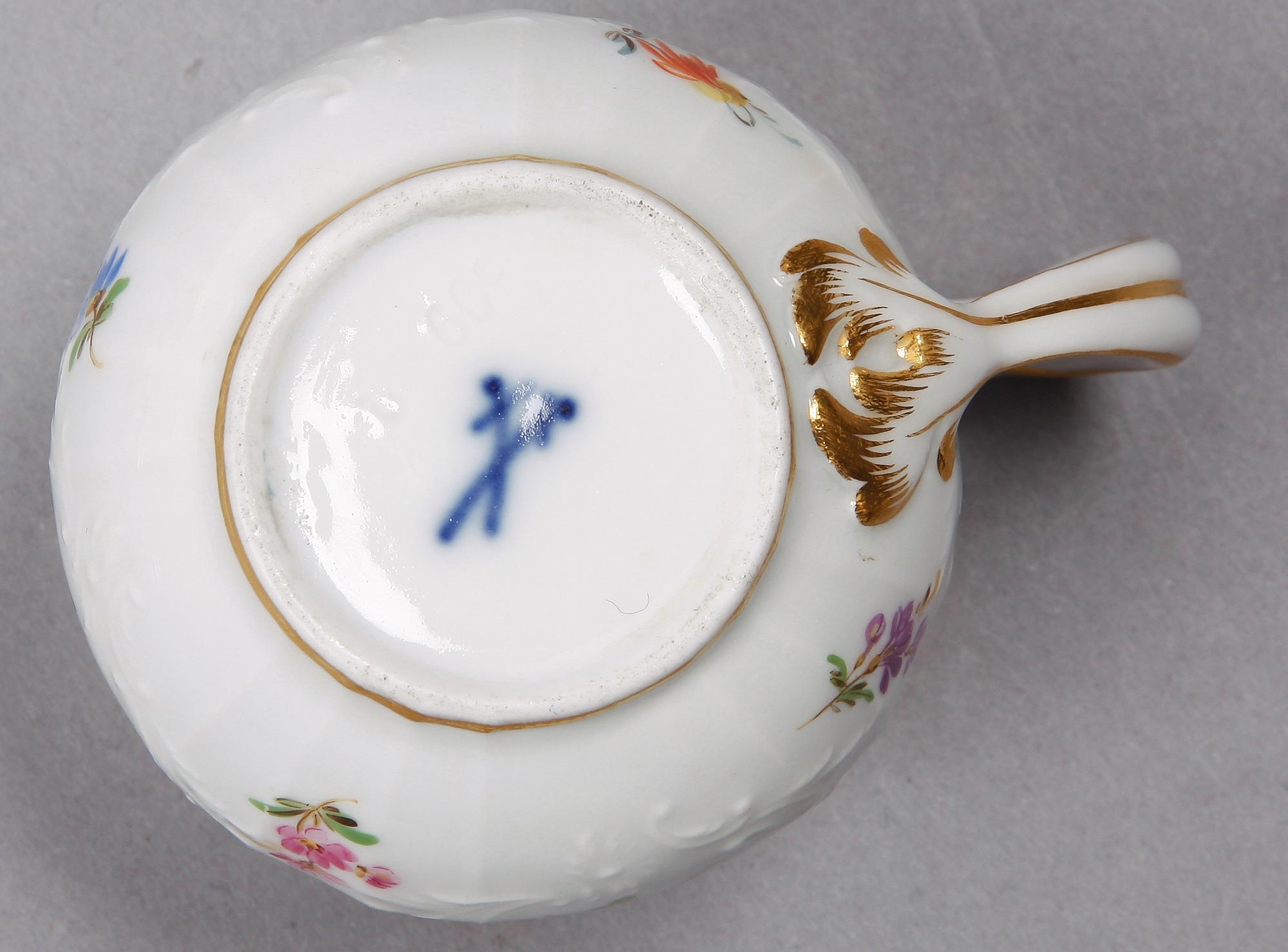 PARTI PORSLIN, 4 delar. Meissen samt Herend. 1900-tal.