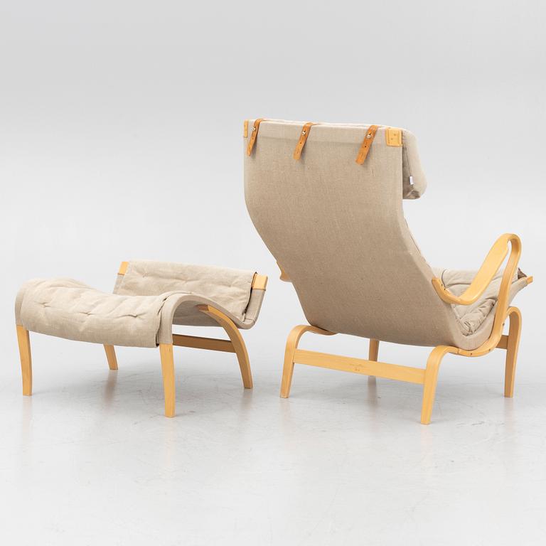 Bruno Mathsson, fåtölj med fotpall, "Pernilla", DUX, 2000-tal.