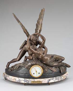 BORDSPENDYL, 1900-talets början. Frankrike.