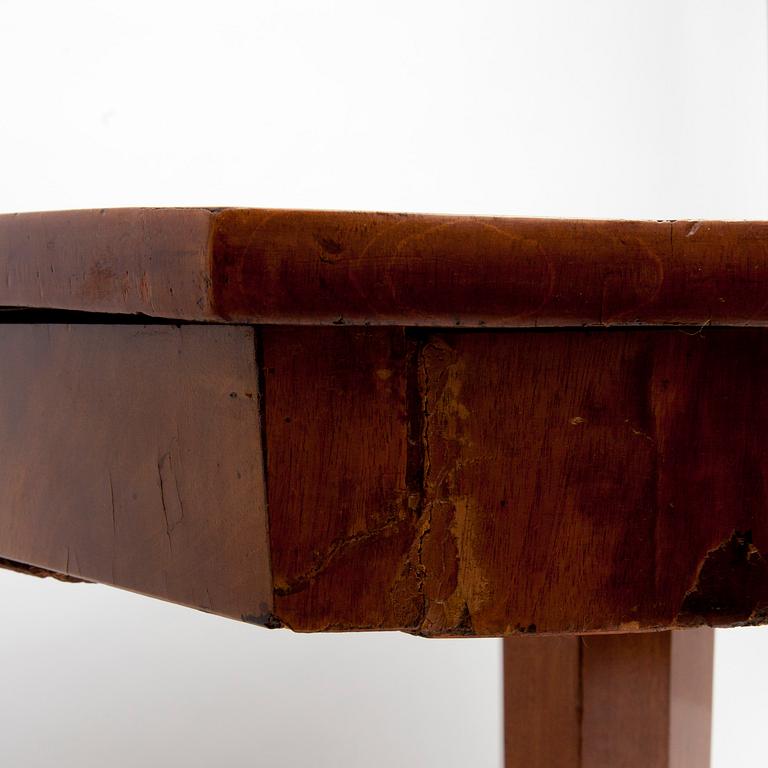 PÖYTÄ, biedermeiertyyli, Venäjä 1800-luvun loppu.