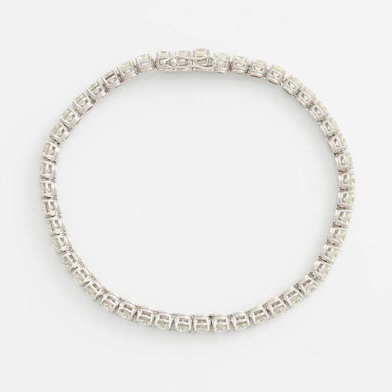 Tennis bracelet with brilliant-cut diamonds, total 9.02 ct.