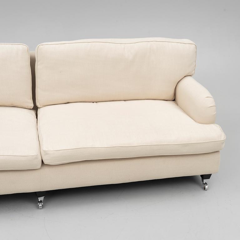 A Howard model sofa, DIS Inredning.