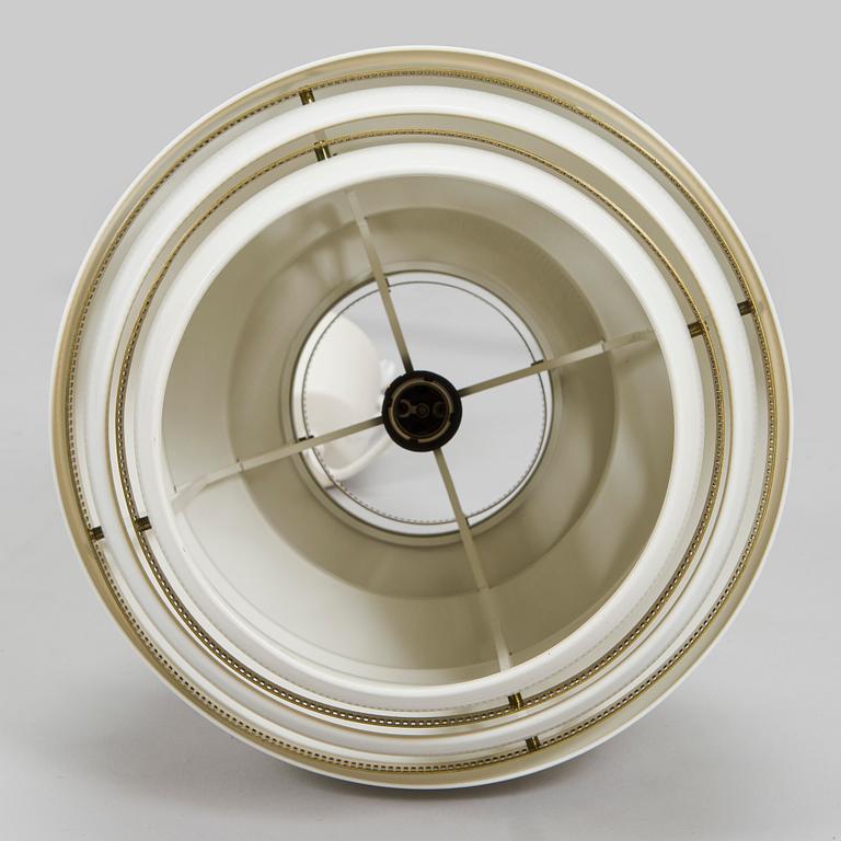 Alvar Aalto, a pendant lamp A332, 'Beehive' for Valaistustyö.
