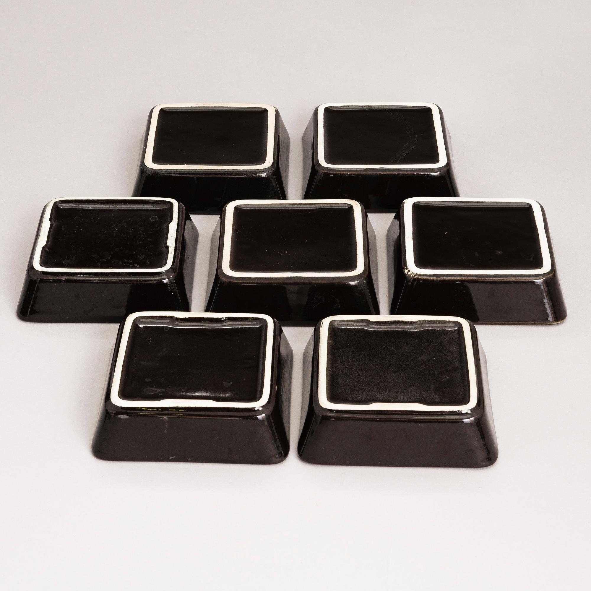 KAJ FRANCK, astiasto, 37 osaa, "Kilta" Arabia 1900-luvun puoliväli.