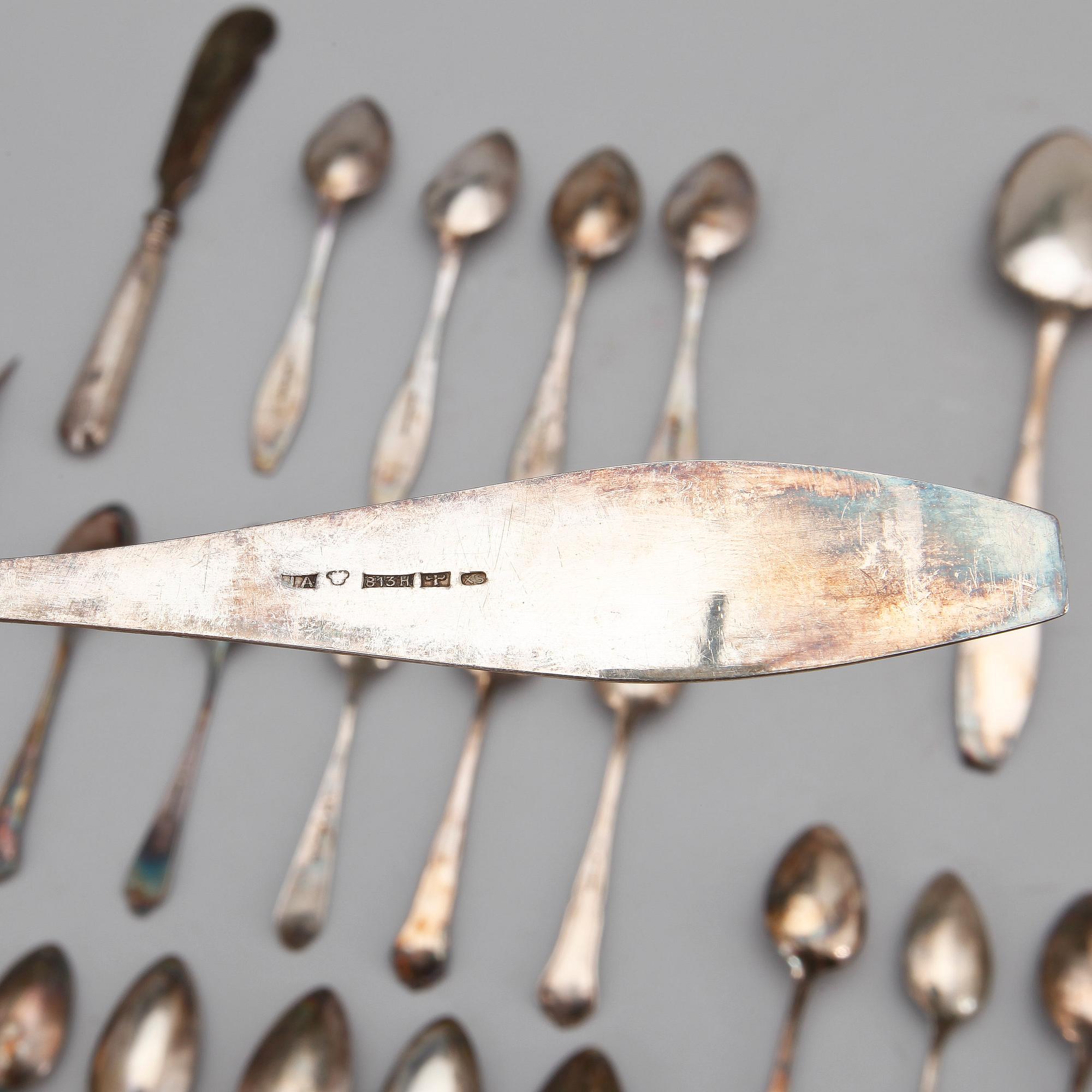 PARTI SKEDAR, 31 delar, silver, Finland. Total vikt ca 640 gram.